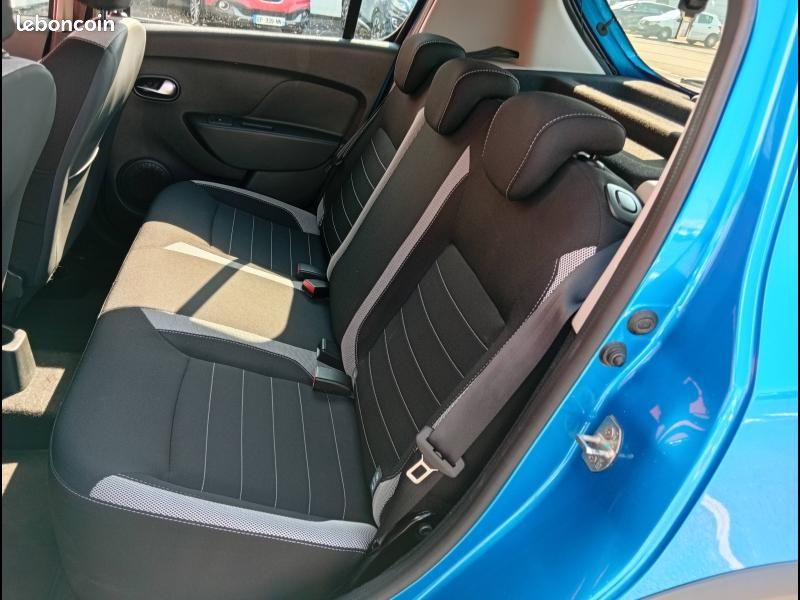 Dacia Sandero 0.9 TCe 90ch Stepway Easy-R (image 8)