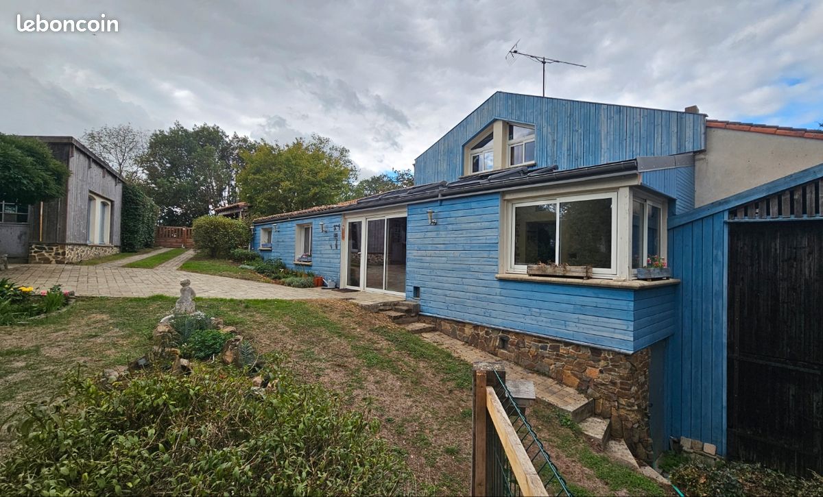 Maison 7 pièces 185 m² · à Montaigu-Vendée · 185 m² · 400 000 €