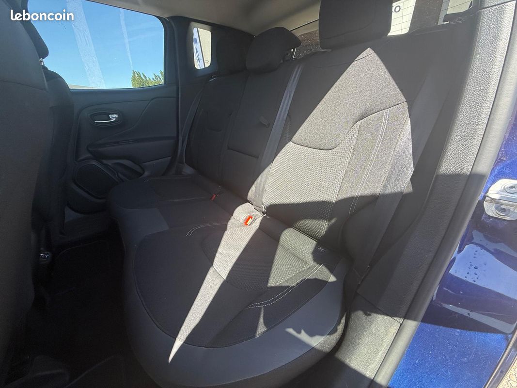 Jeep Renegade 1.0 GSE T3 S&S 120 Limited (image 4)