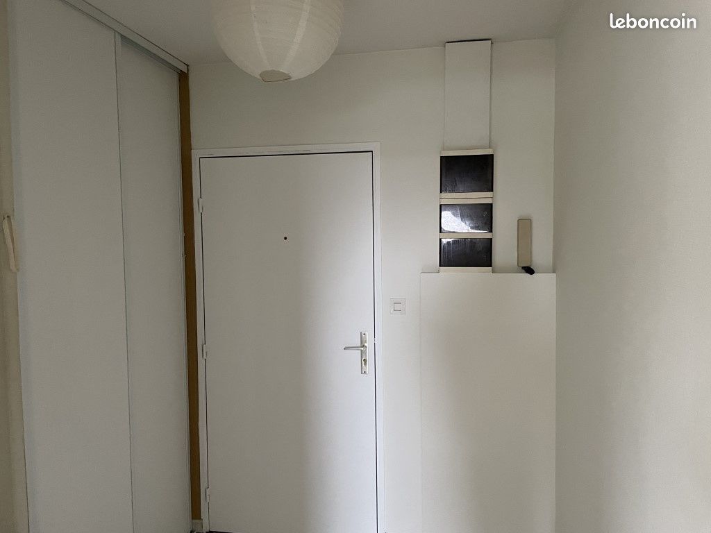 Studio 1 pièce 30 m² - Arnac-Pompadour 19230 (image principale 8)