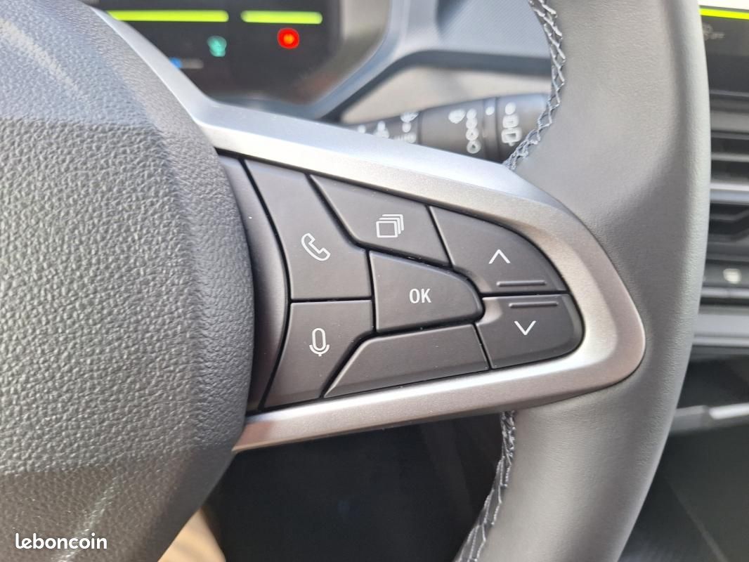 Dacia Duster Hybrid 140 Journey (image 20)