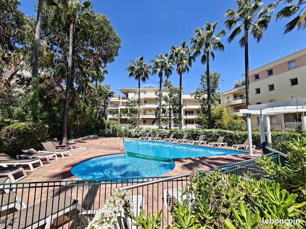 Appartement 1 pièce 27 m² · à Cannes · 27 m² · 159 000 €