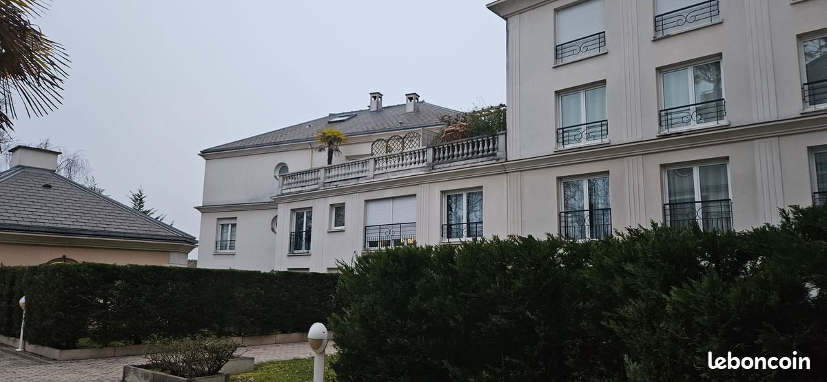 Appartement 1 pièce 25 m² · au Plessis-Robinson · 25 m² · 750 €/mois