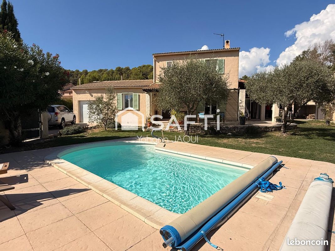 Maison 5 pièces 143 m² · à Le Val · 143 m² · 388 000 €