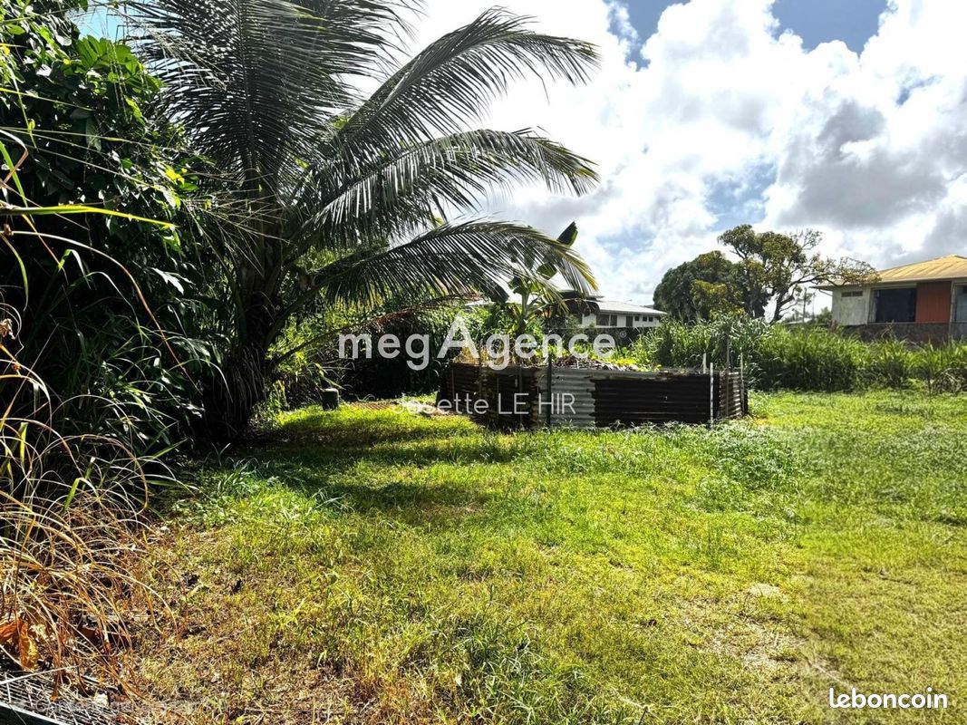 Terrain 1977 m² · à Cayenne · 1 977 m² · 680 000 €