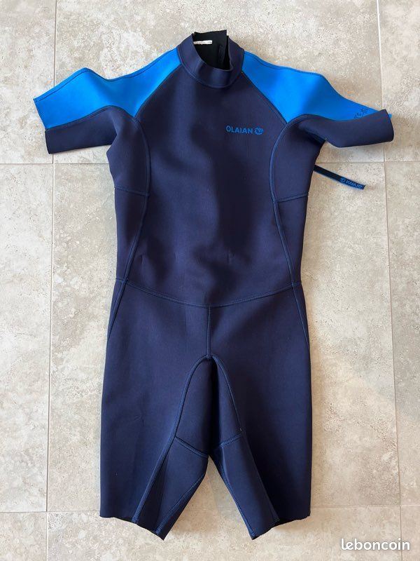 Combinaison surf 10/12 ans (image 1)
