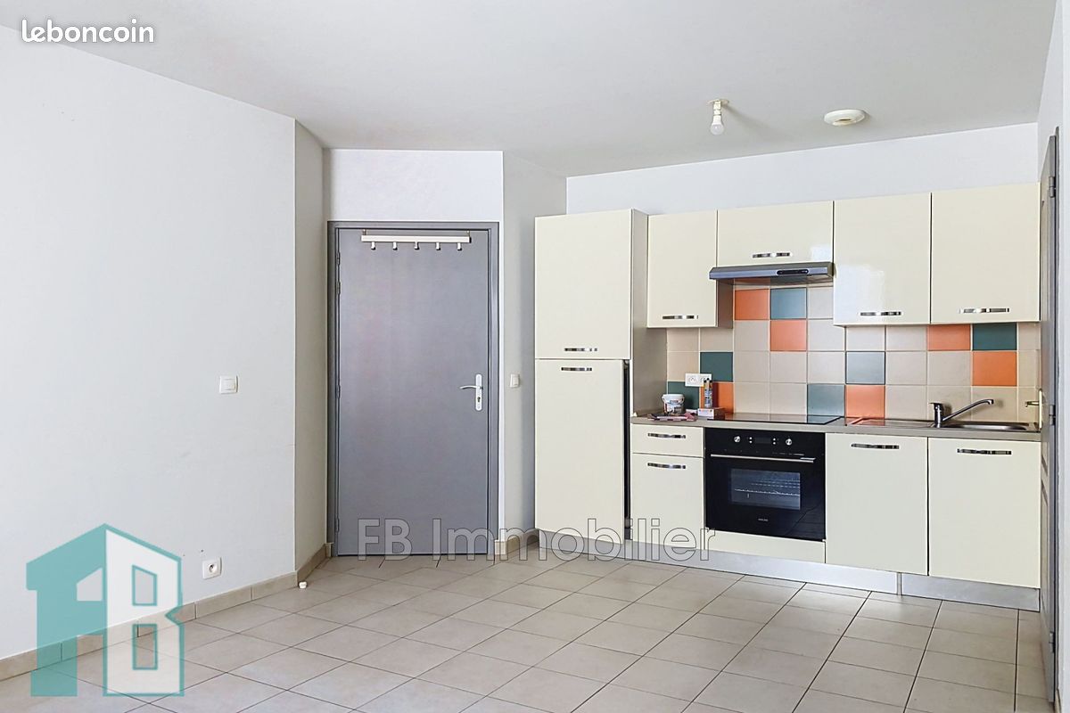 Appartement 2 pièces 35 m² · à Alleins · 35 m² · 500 €/mois