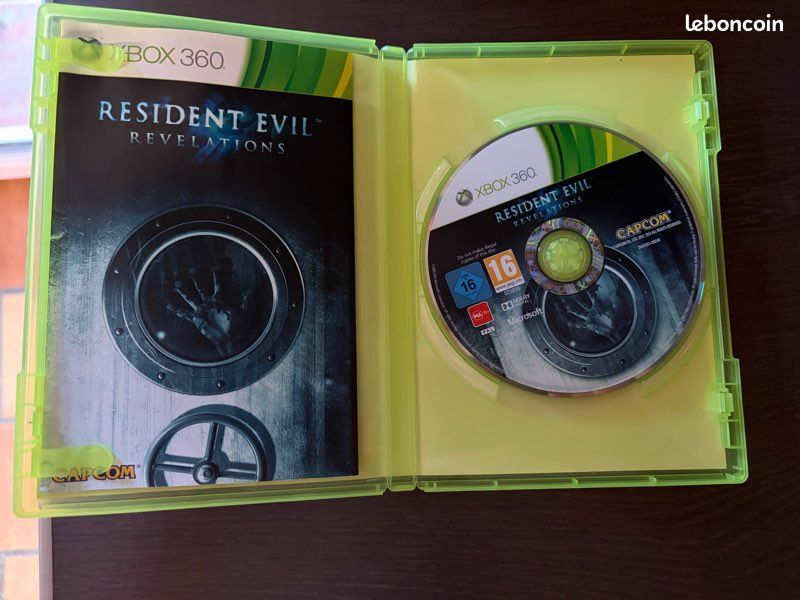 Resident Revil Revelations (image 3)