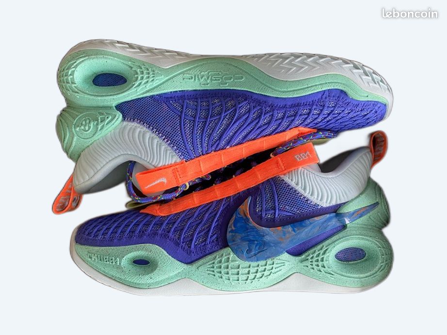 Nike Cosmic Unity (image 1)