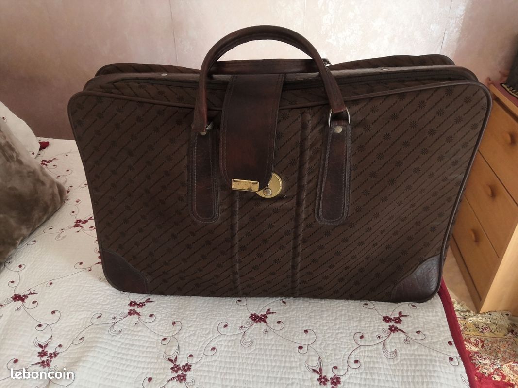 Valise vintage années 1960 (image 1)
