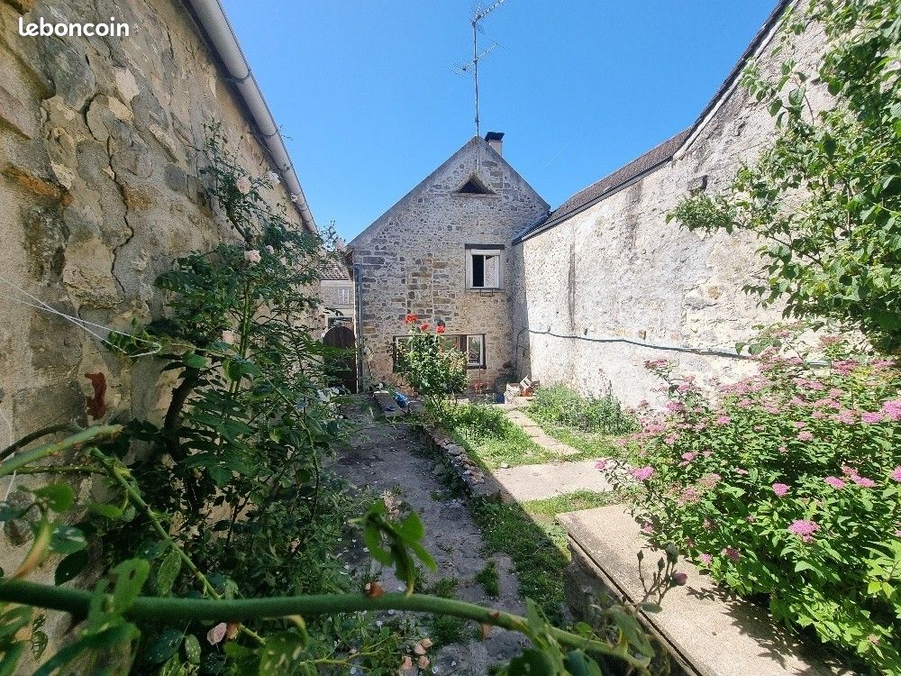 Maison 5 pièces 171 m² · à Milly-la-Forêt · 171 m² · 298 000 €