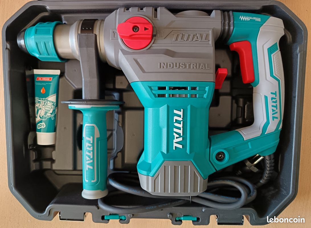 Marteau burineur SDS max 1300W 11.5J - MAKITA HM1101C
