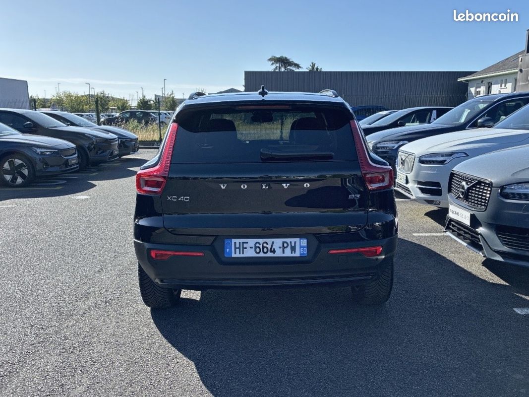 VOLVO XC40 B3 163 ch DCT7 Ultra (image 10)