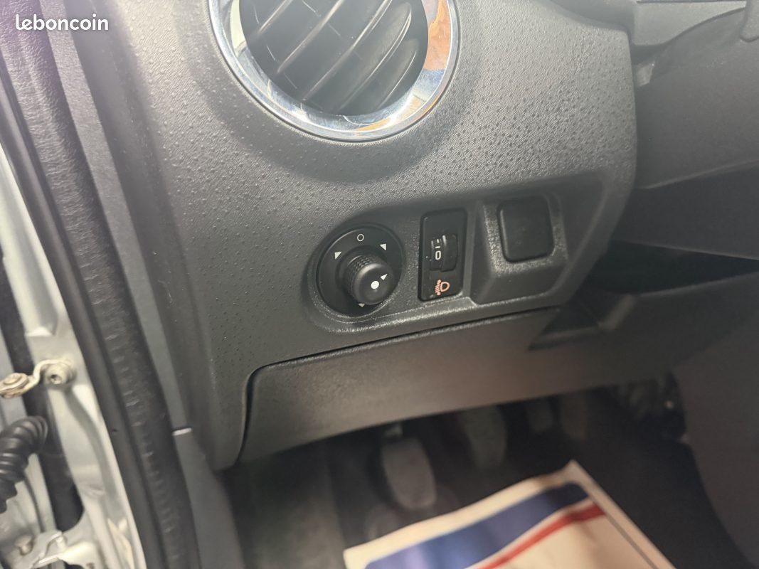 Citroën exclusive 1.4 hdi (image 21)