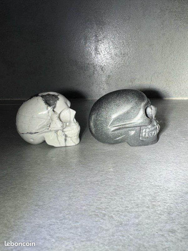 Lot de 2 Crânes Tête de Mort en Pierre Naturelles (image 7)