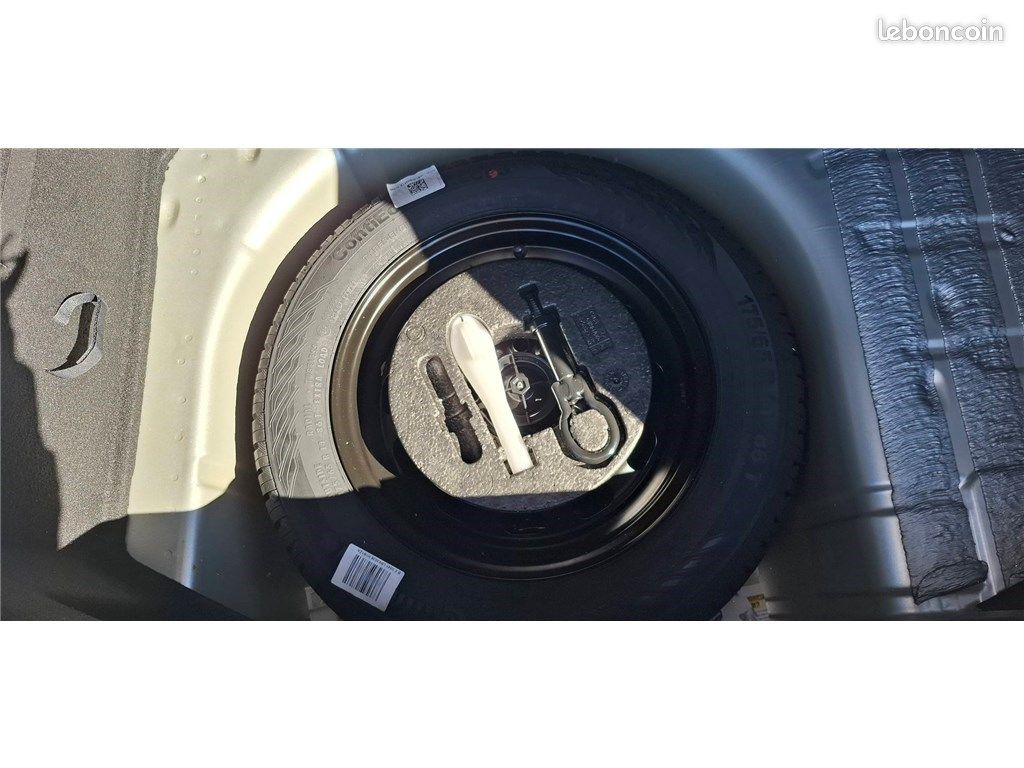 Ford Fiesta VII 1.0 ECOBOOST 95 CH S&S BVM6 Cool & Connect (image 28)