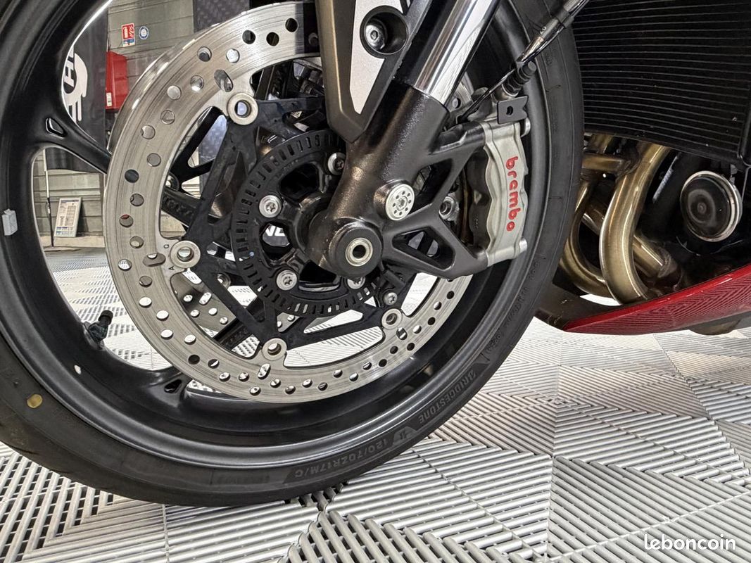TRIUMPH STREET TRIPLE RS 765 Garantie Triumph 2027 Suivi LED (image 5)
