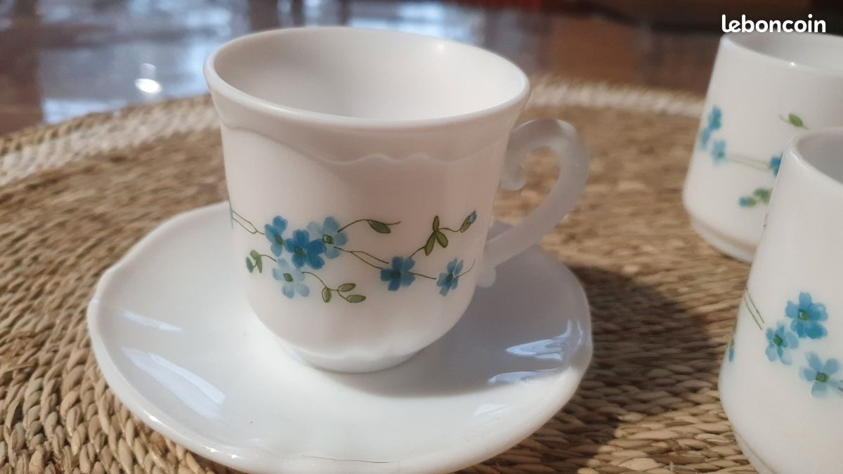 Vintage lot de 6 tasses à café Arcopal myosotis | Selency