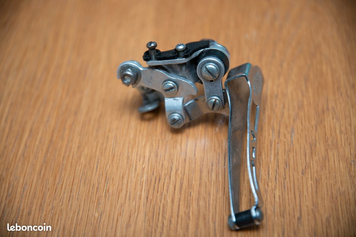NOS DÉRAILLEUR AVANT SACHS HURET 1980s-1990s Front Derailleur 2x7 Speed 32mm EUR 28,00 - FR