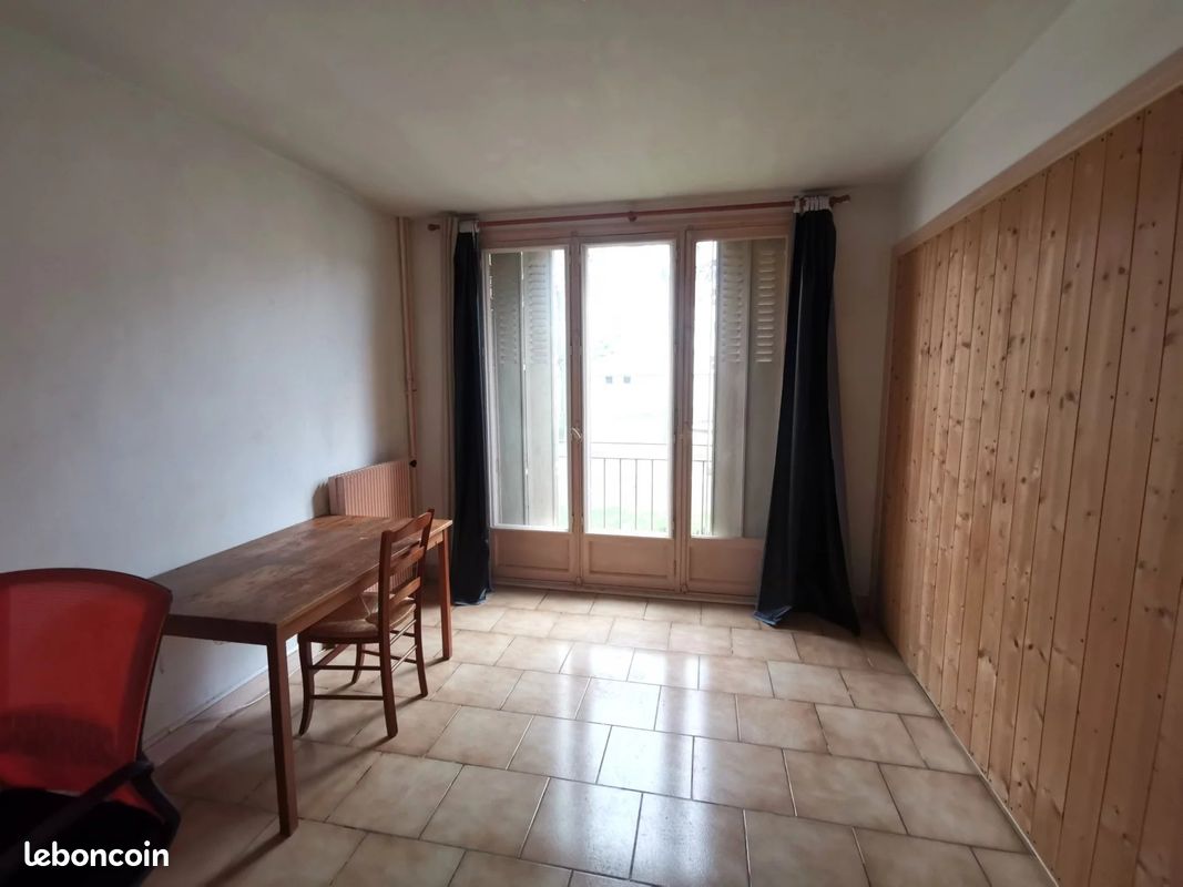 Appartement 4 pièces 64 m² · à Vitry-sur-Seine · 64 m² · 225 000 €