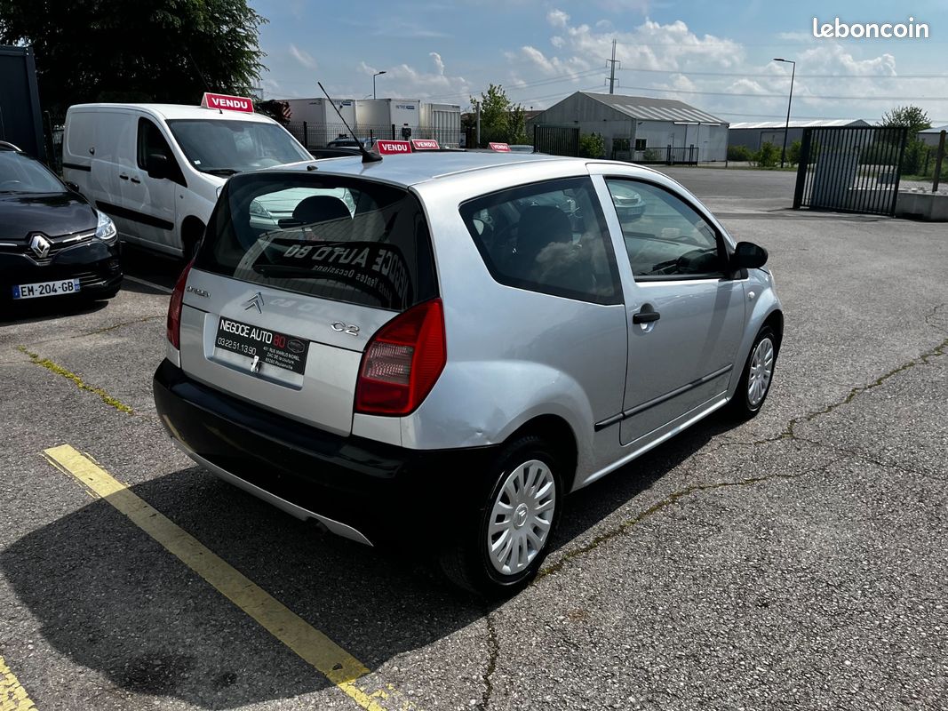 CITROEN C2 C2 1.1i 60CH Pack 04/2004 198000KMS VITRE ELECTRIQUE CLIM (image 7)