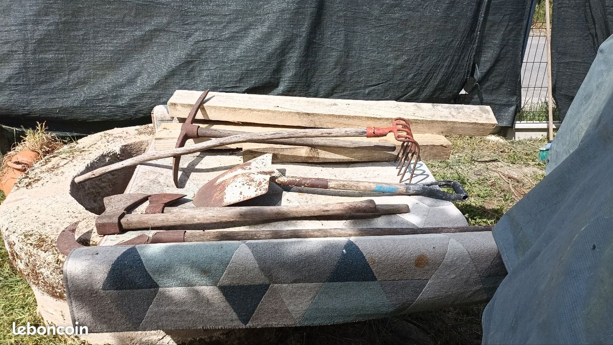 Nombreux Outillage (image 1)