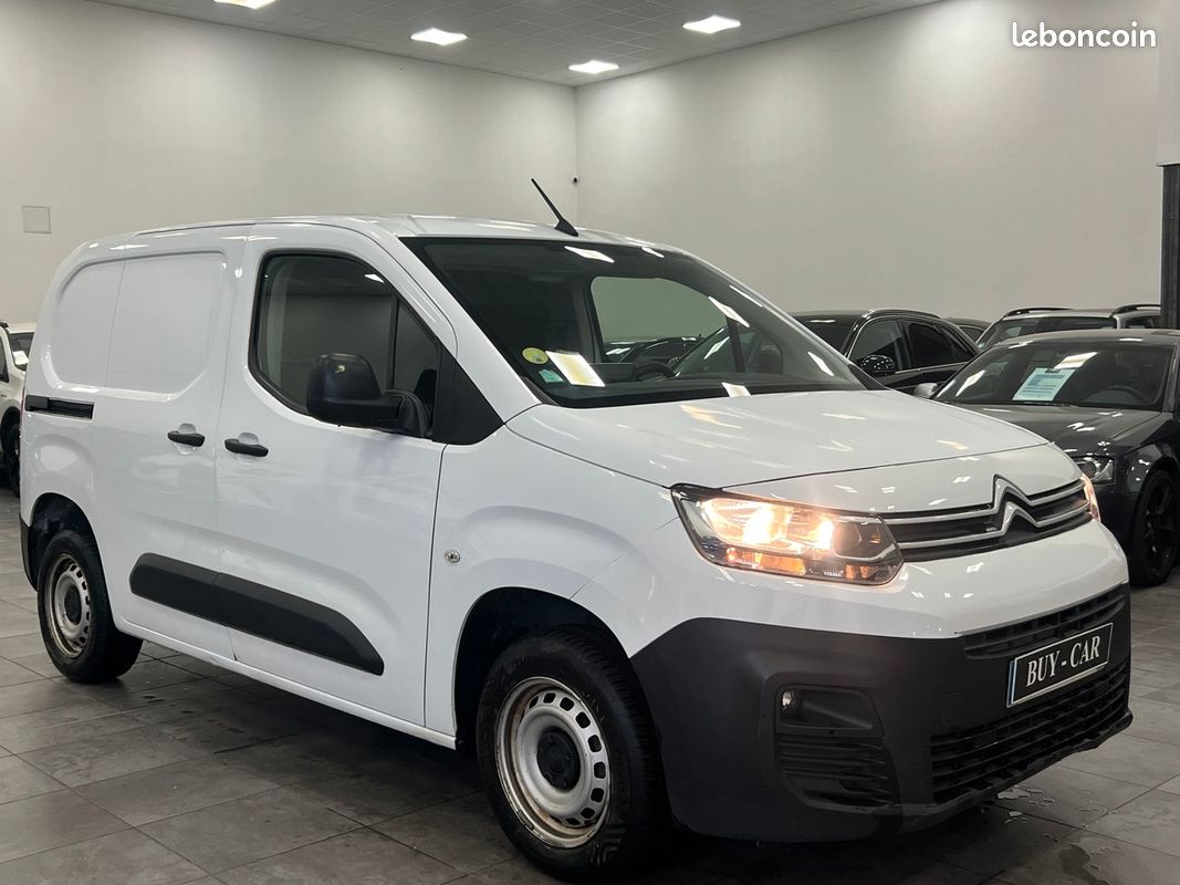 Citroën Berlingo 1.5 BlueHDi TURBO 16V FAP S&S 102 cv TVA RECUPERABLE / Financement possible (image 5)