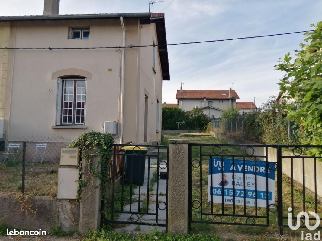 Maison A Vendre Roche La Moliere u1jBbbL_ScuAAM