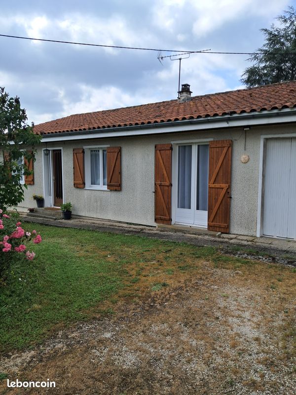 Maison 4 pièces 90 m² · à Charroux · 90 m² · 120 000 €