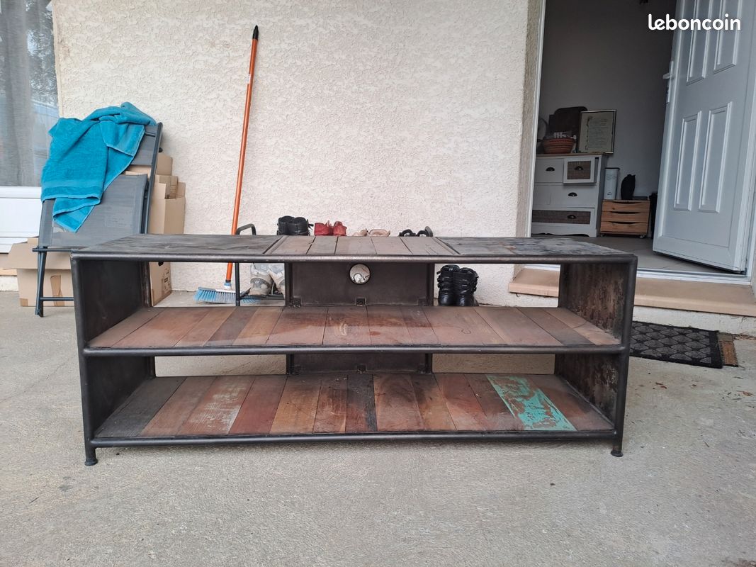 Vend meuble en metal (image 1)