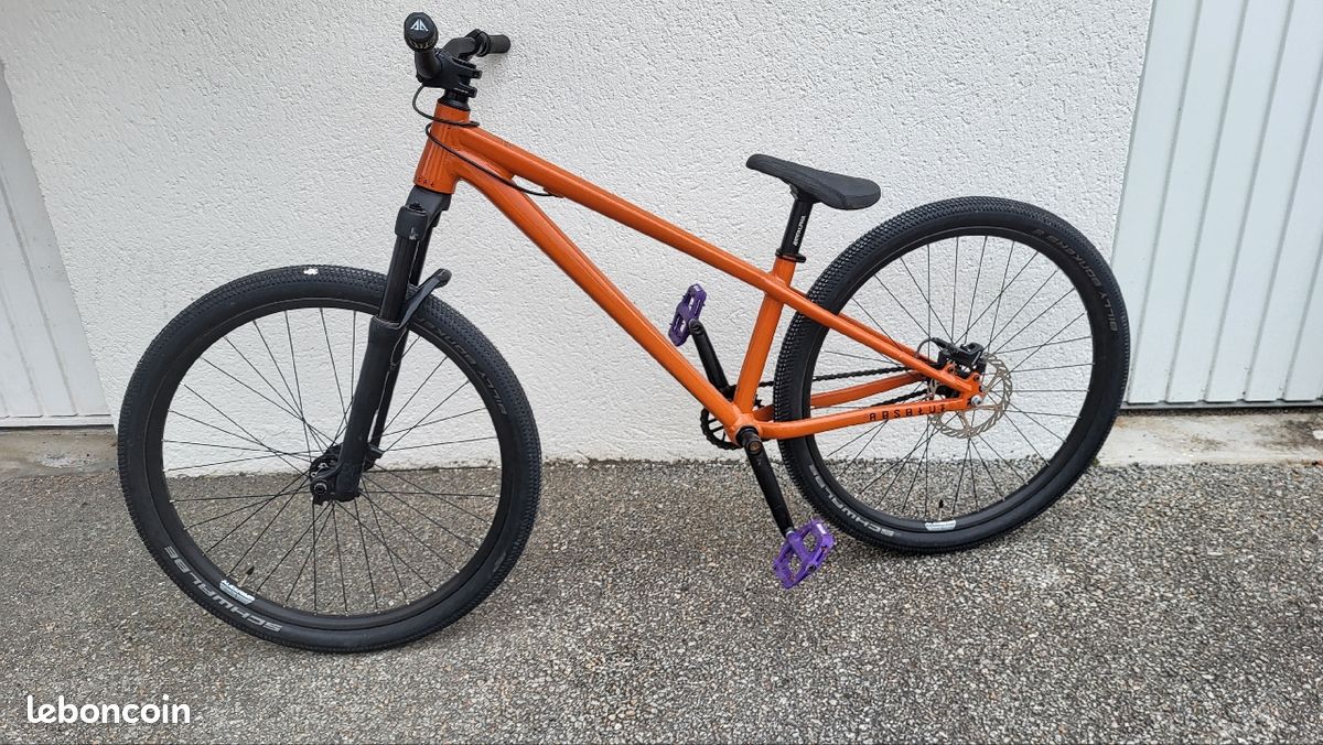 Commencal Absolut 24 Dirt COMMENCAL ABSOLUT 24 ORANGE Vélos