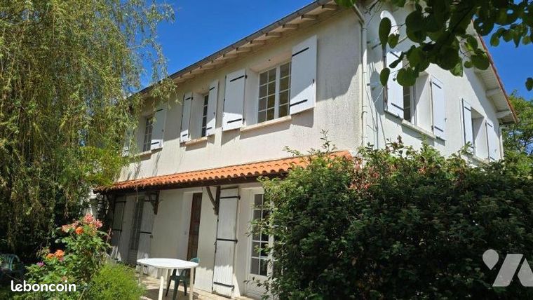 Pavillon 7 pièces 162 m²