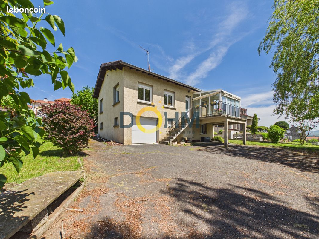 Maison 4 pièces 123 m² · à Cussac-sur-Loire · 123 m² · 240 000 €
