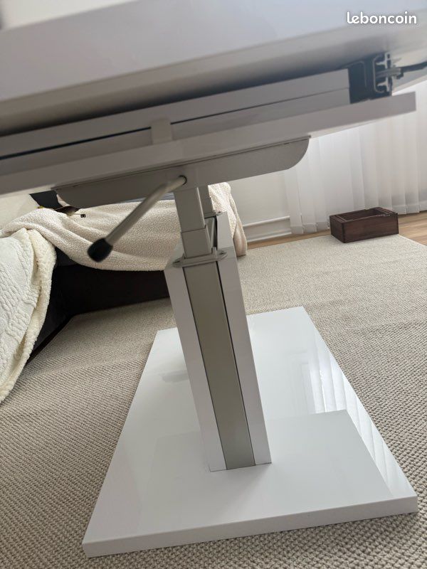 Table basse escamotable blanc laqué état neuf avec deux rallonge (image 4)