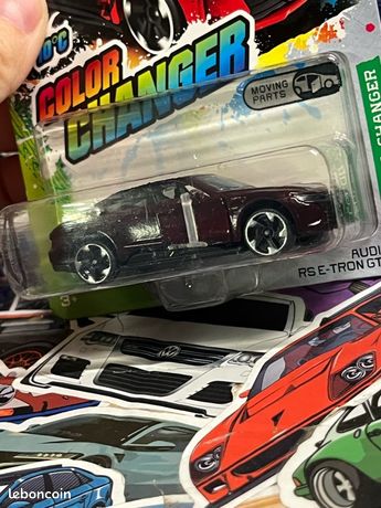 Majorette – Audi RS E-tron GT – Voiture Die-cast à Changement De Couleur – Carte à Collectionner Incluse – Dès 3 Ans