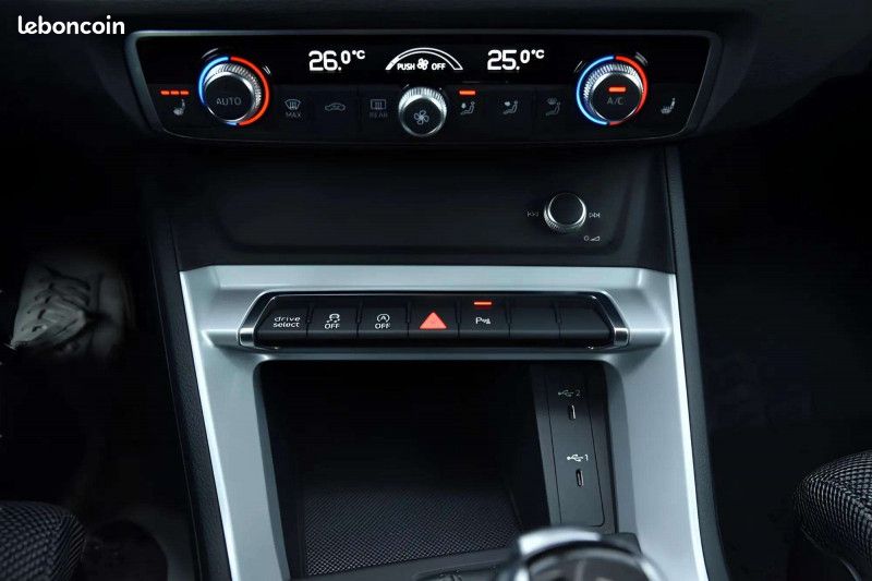 Audi Q3 35 TFSI 150 DESIGN S TRONIC 7 ATTELAGE AUTO / PACK HIVER+ / CARPLAY ANDROID AUT (image 11)