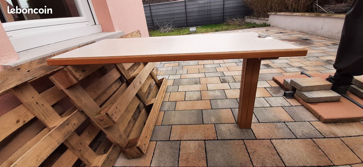 Table de cuisine (image 1)