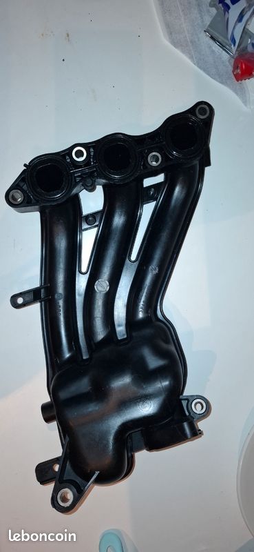 Collecteur admission Yamaha F30 F40 F50 F60 – moteur hors-bord injection (image 2)