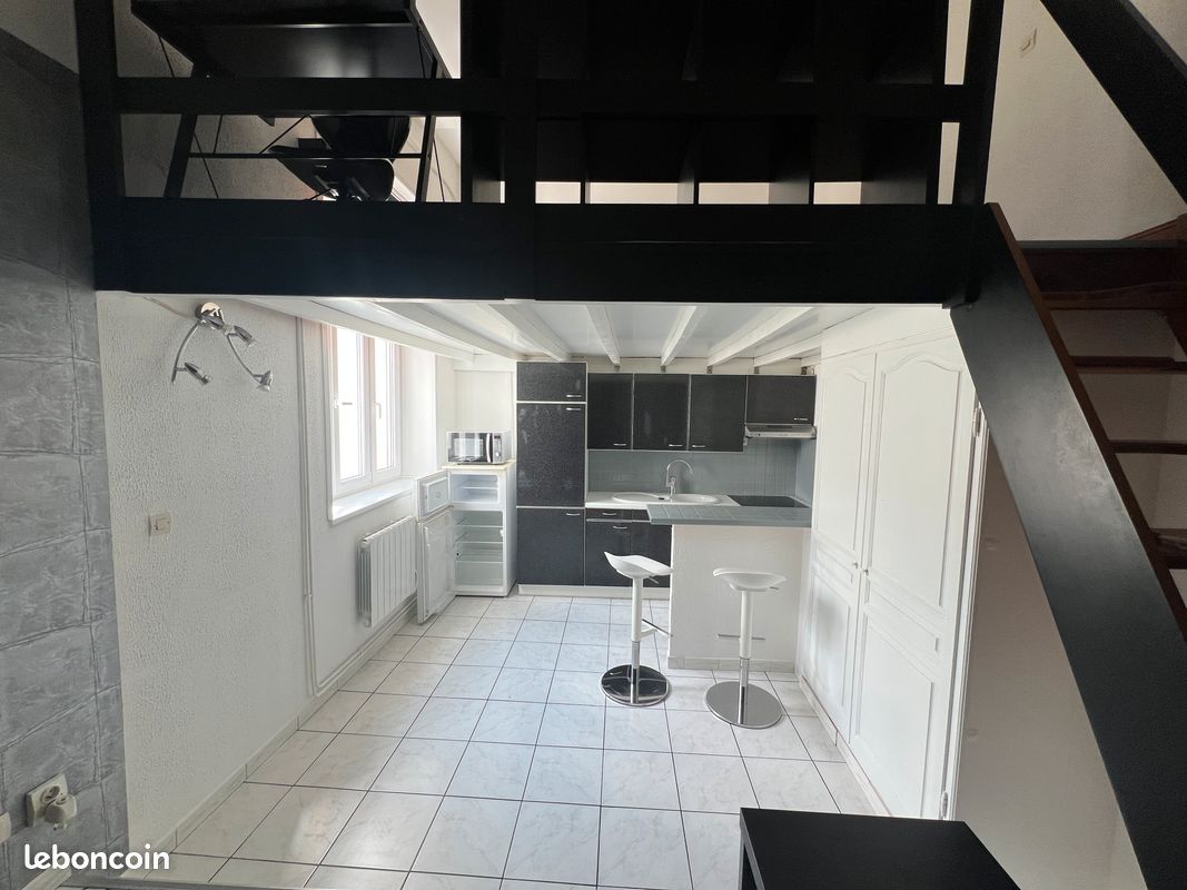 Appartement 2 pièces 42 m² · à Lille · 42 m² · 900 €