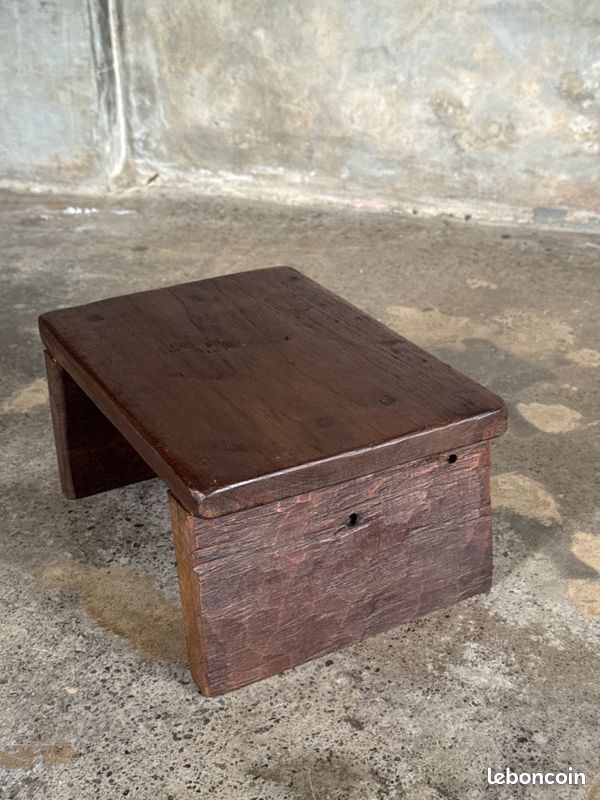 Petit tabouret d'appoint en teck upcyclé traces de chromie verte pied (3278) (image 14)