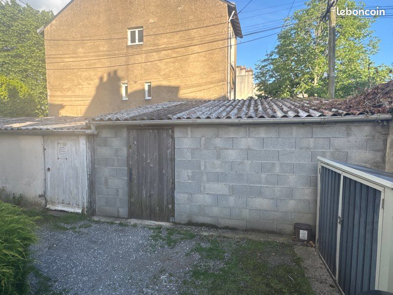 Cave, terrain constructible · à Nantes · 55 000 €