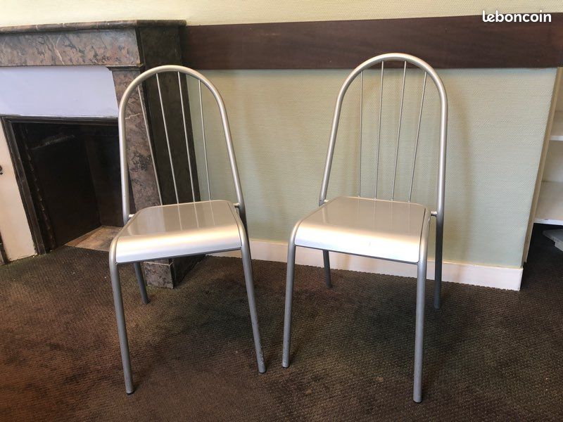 À vendre fauteuil et chaises (image 2)