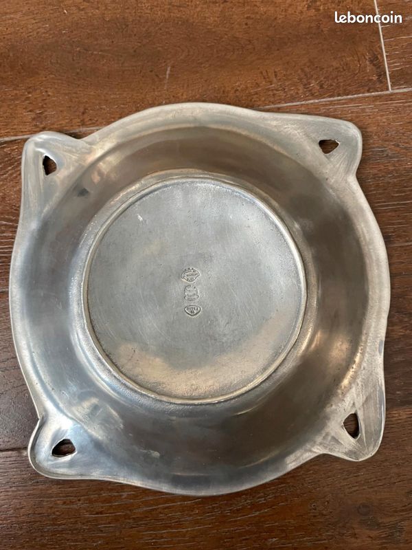 Coupe Ou Bougeoir En étain – Art Nouveau, Avec Anse, Marron (occasion)