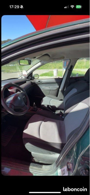 Peugeot 206 (image 1)