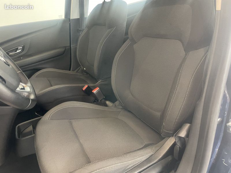 Renault SCENIC IV 1.2 TCE 115CH ENERGY LIFE (image 8)