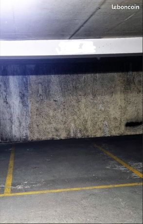 Location parking sécurisé hyper centre de Tours