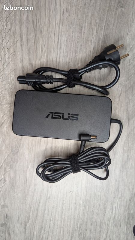 Chargeur Asus 19V Modèle PA-1121-28 - Occasion Mais Fonctionne Très Bien