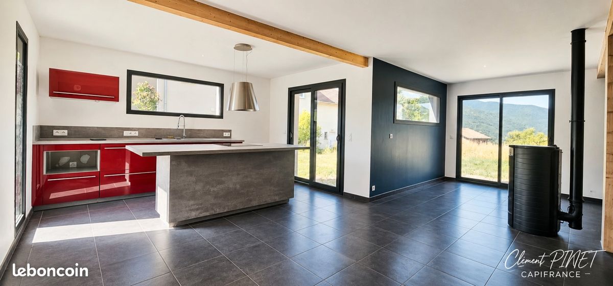 Maison 5 pièces 113 m² · à La Roche-des-Arnauds · 113 m² · 419 000 €