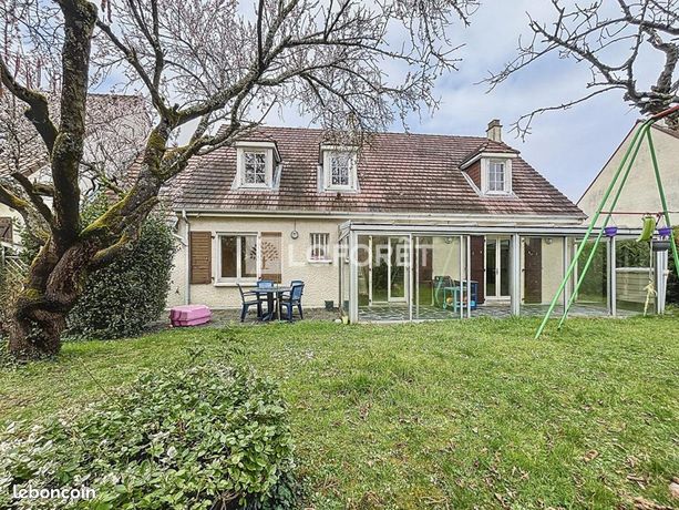 Maison 9 pièces 148 m²