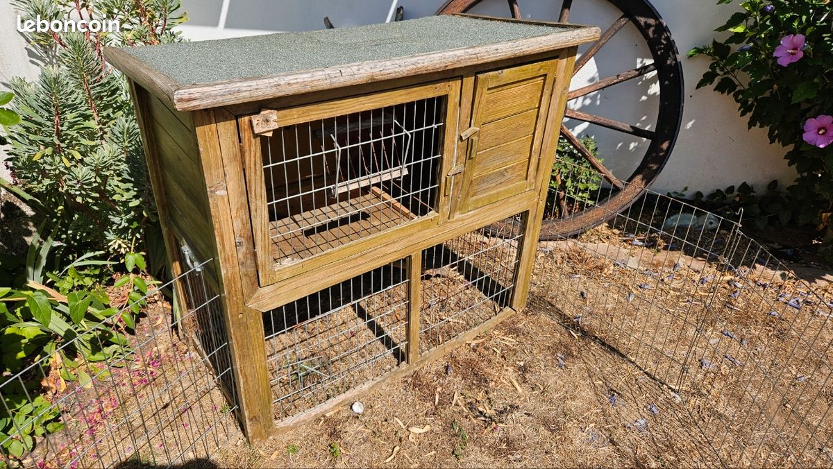 Clapier extérieur avec grand enclos pour lapin, cochon dinde, ... (image 3)